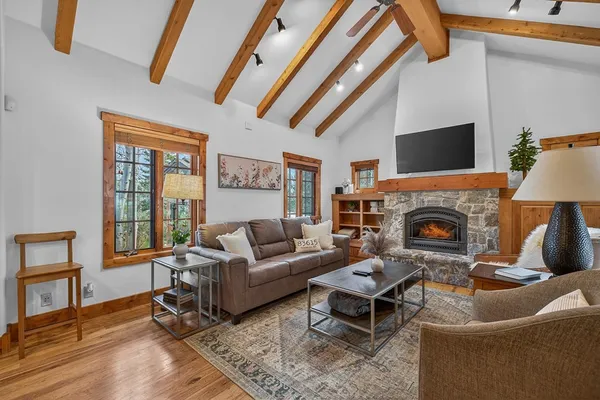 $1,025,000 | 87 Clearwater Court, Donnelly, ID 83615