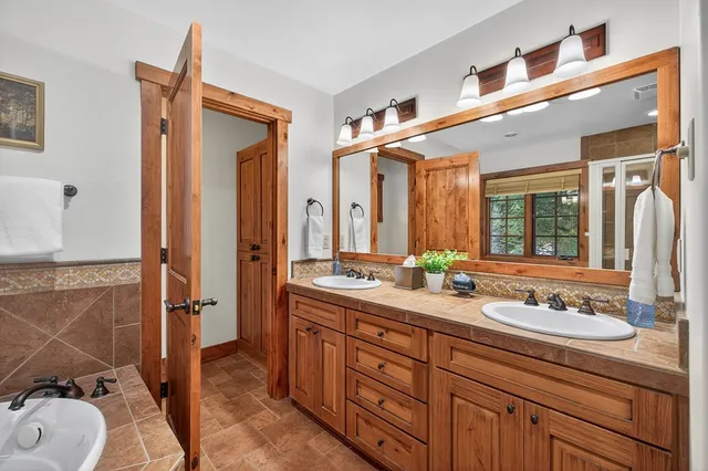 $1,190,000 | 87 Clearwater Court, Donnelly, ID 83615