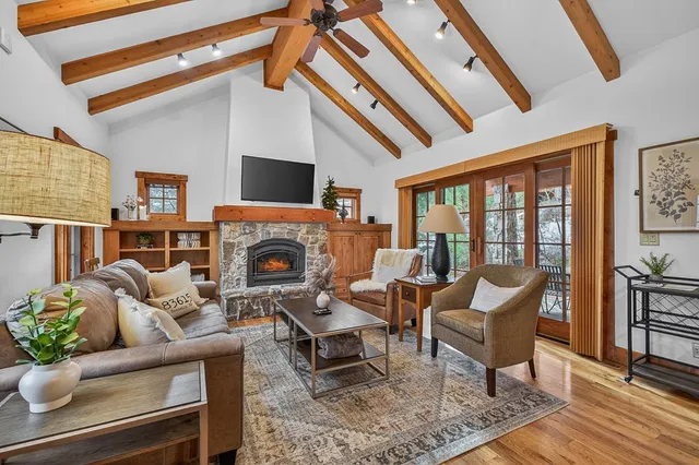 $1,190,000 | 87 Clearwater Court, Donnelly, ID 83615