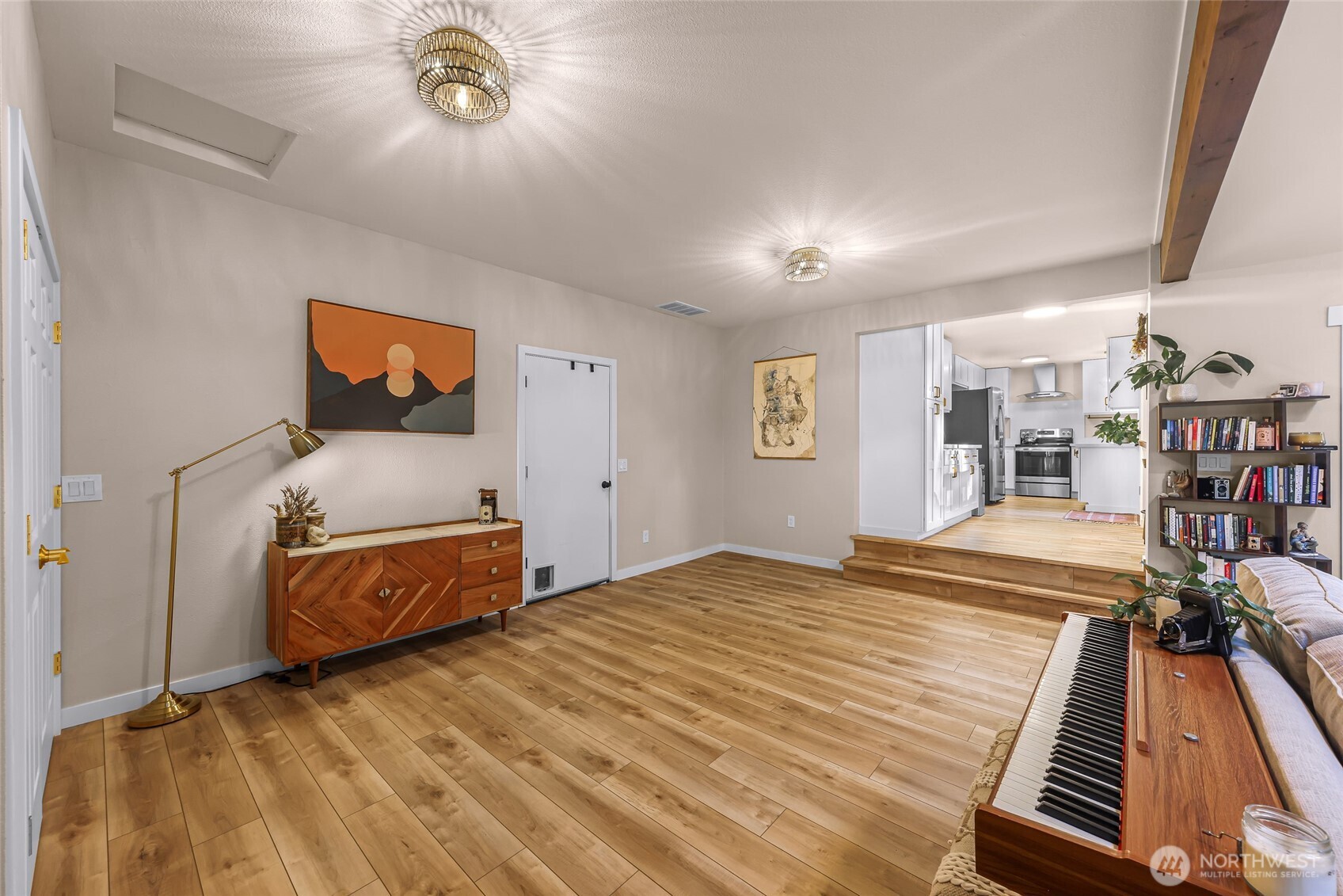 997 Goat Trail Loop Road Mukilteo, WA 98275 - Photo 15 of 33