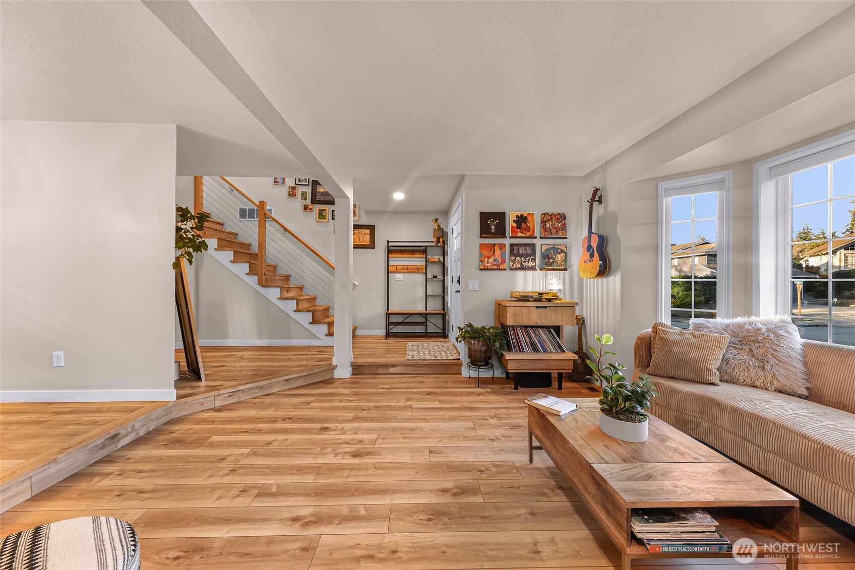 997 Goat Trail Loop Road Mukilteo, WA 98275 - Photo 3 of 33