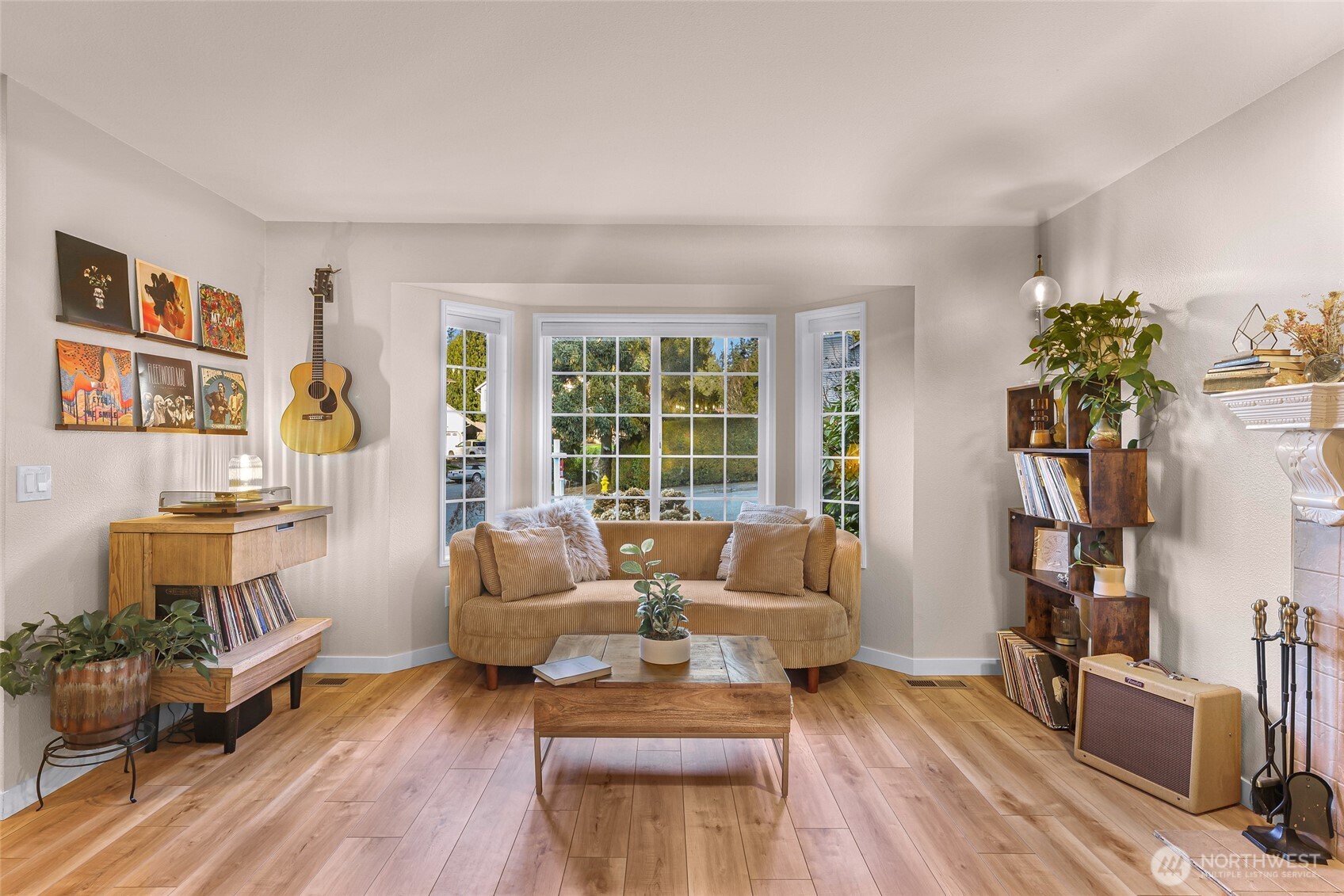 997 Goat Trail Loop Road Mukilteo, WA 98275 - Photo 5 of 33