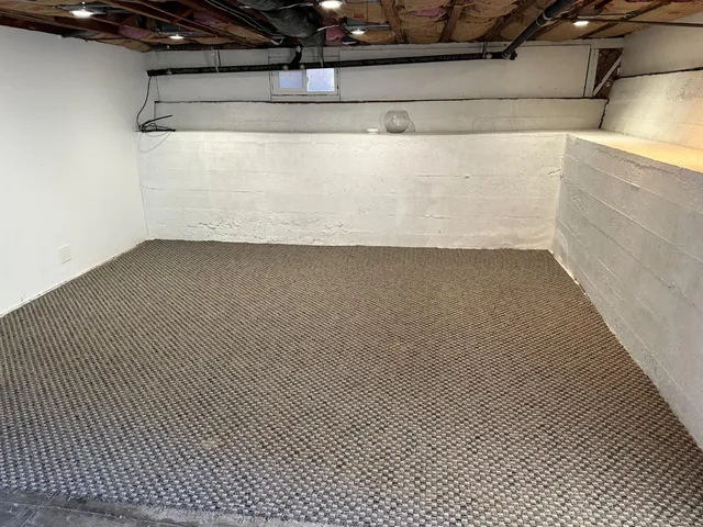 a close view of bathroom