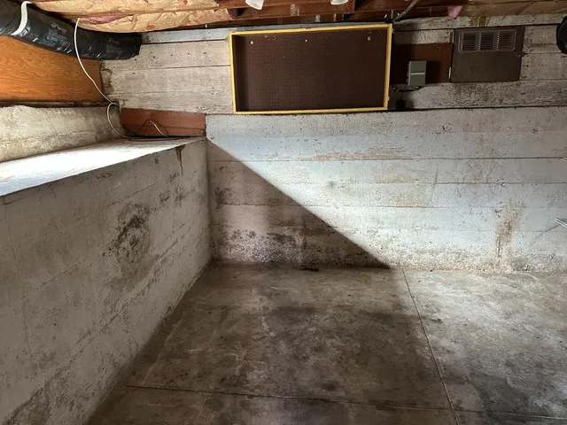 a view of a outdoor space