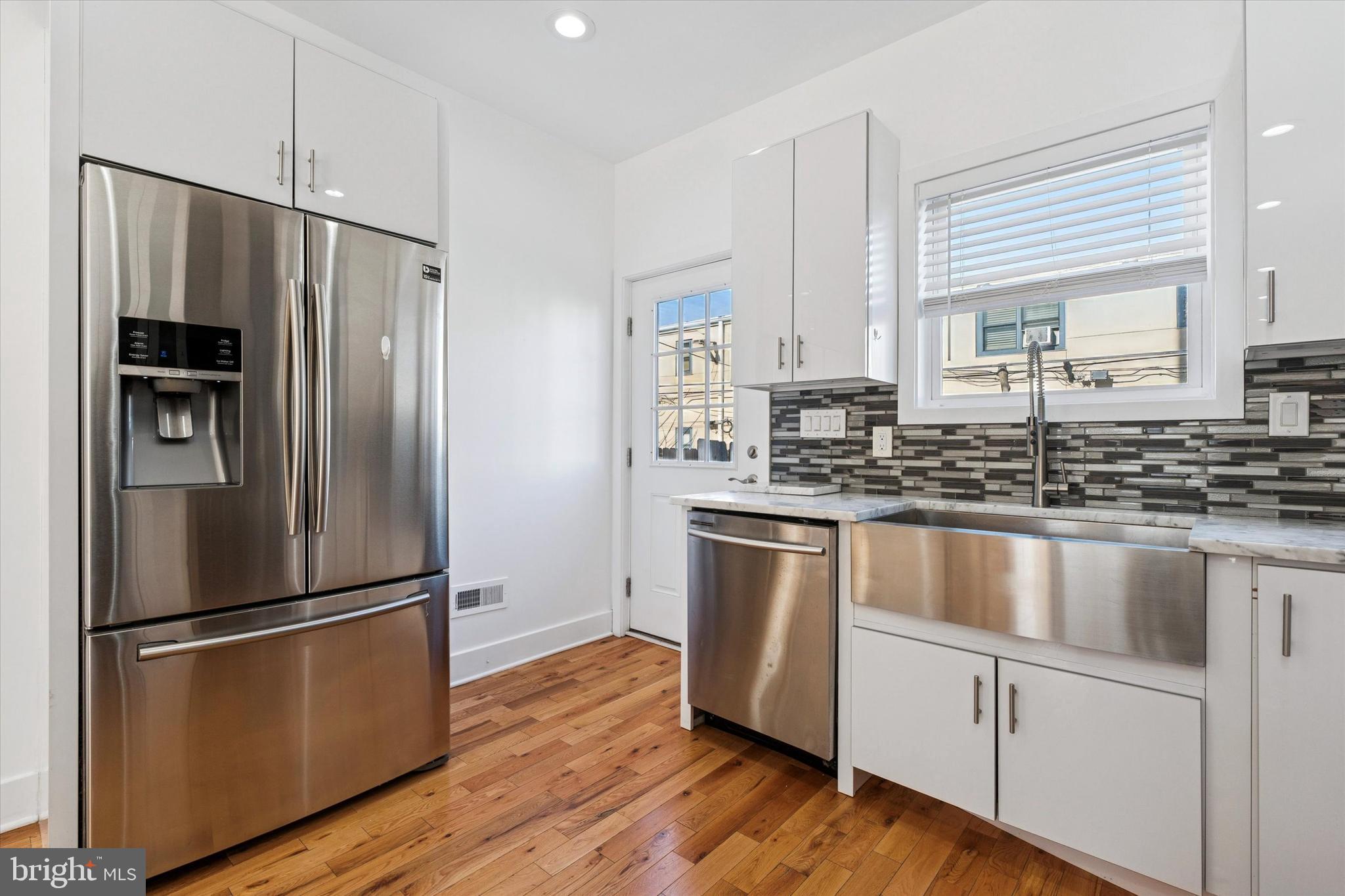 2127 Cross Street Philadelphia, PA 19146 - Photo 11 of 25