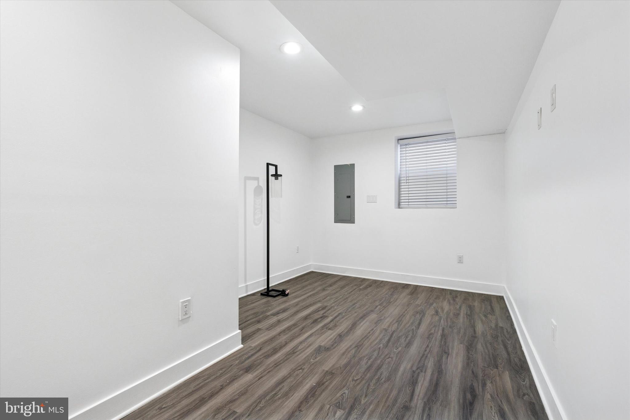 2127 Cross Street Philadelphia, PA 19146 - Photo 22 of 25