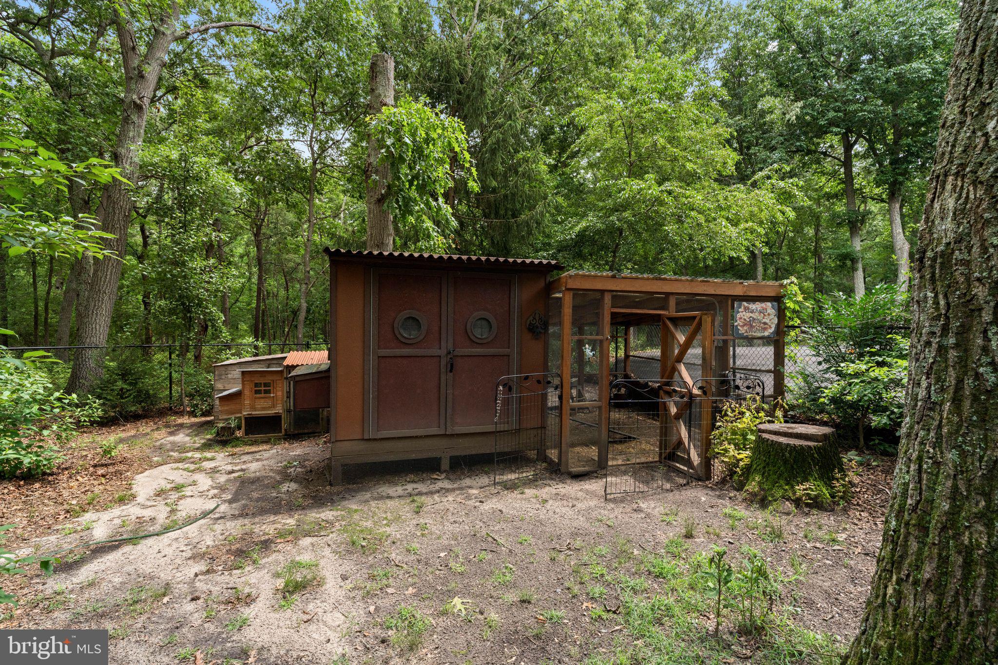 16 Dunhill Road Jackson, NJ 08527 - Photo 38 of 44 Charming backyard retreat for pets.