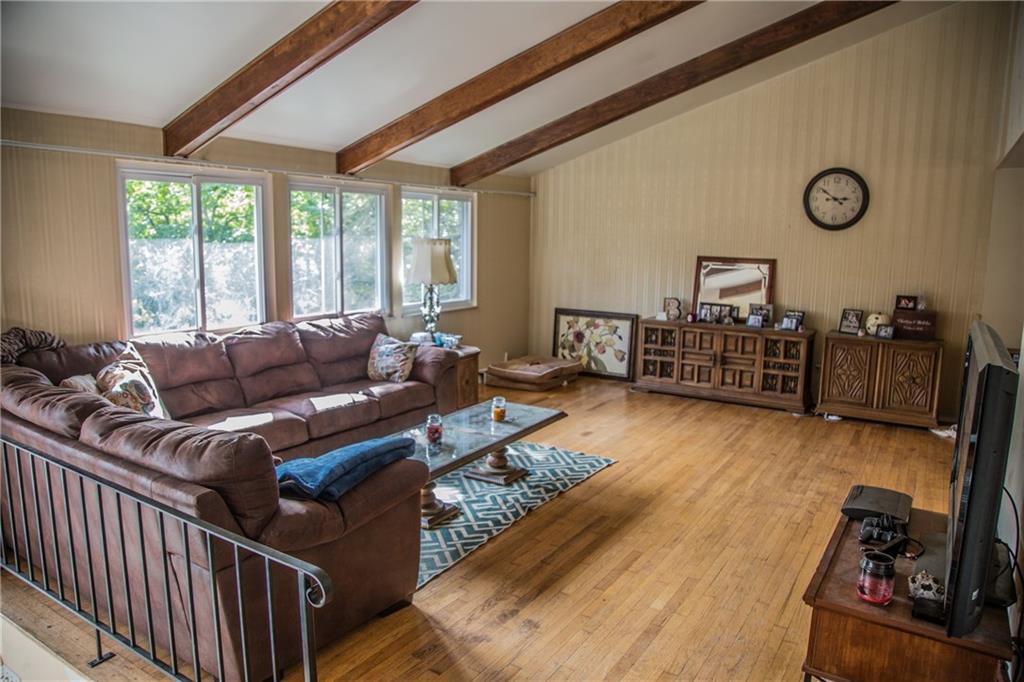 11 Highmeadow Road Pittsburgh, PA 15215 - Photo 2 of 11 Gallery Image 2