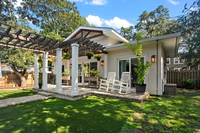 $960,000 | 412 37th Avenue North, Myrtle Beach, SC 29577