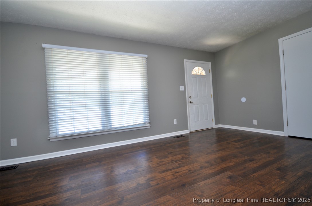 4831 Belford Road Fayetteville, NC 28314 - Photo 4 of 44