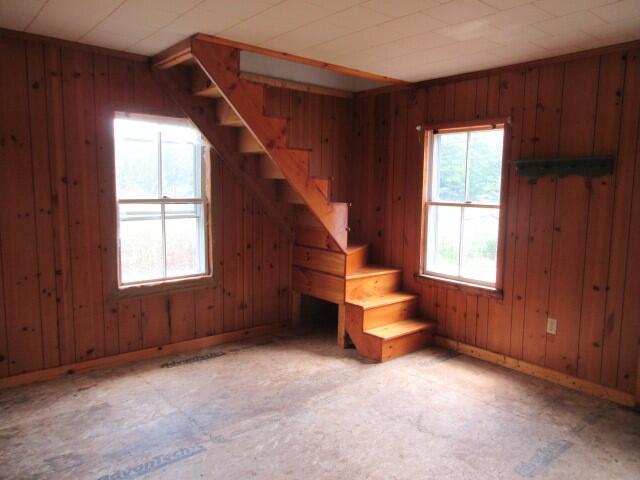519 Togus Road Augusta, ME 04330 - Photo 16 of 20 231-124870 Living (2)