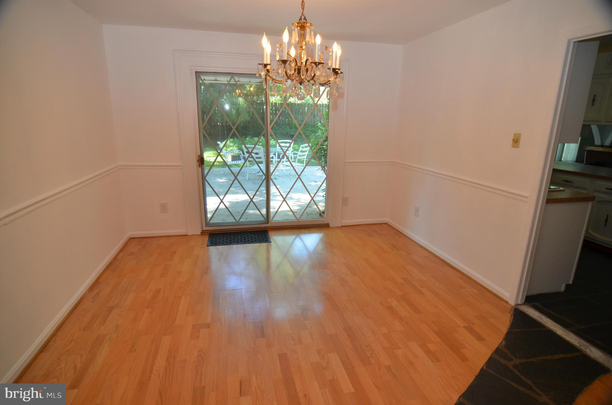 9205 Pleasant Court Laurel, MD 20708 - Photo 14 of 30 Dining Room