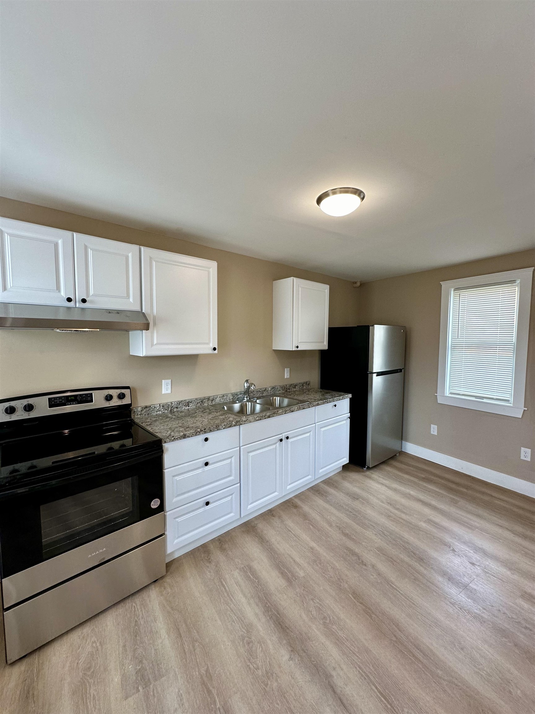 7 Jackson Street Rochester, NH 03867 - Photo 10 of 11