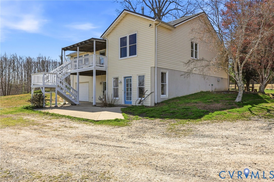 484 Dobbins Bridge Road Blackstone, VA 23824 - Photo 7 of 68
