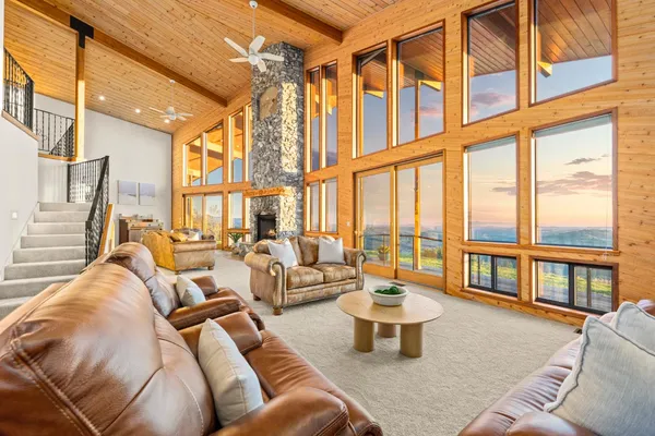 $1,749,999 | 984 Crestview Drive, Murphys, CA 95247