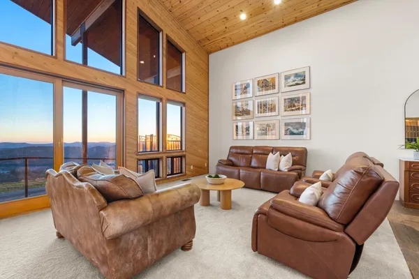 $1,749,999 | 984 Crestview Drive, Murphys, CA 95247