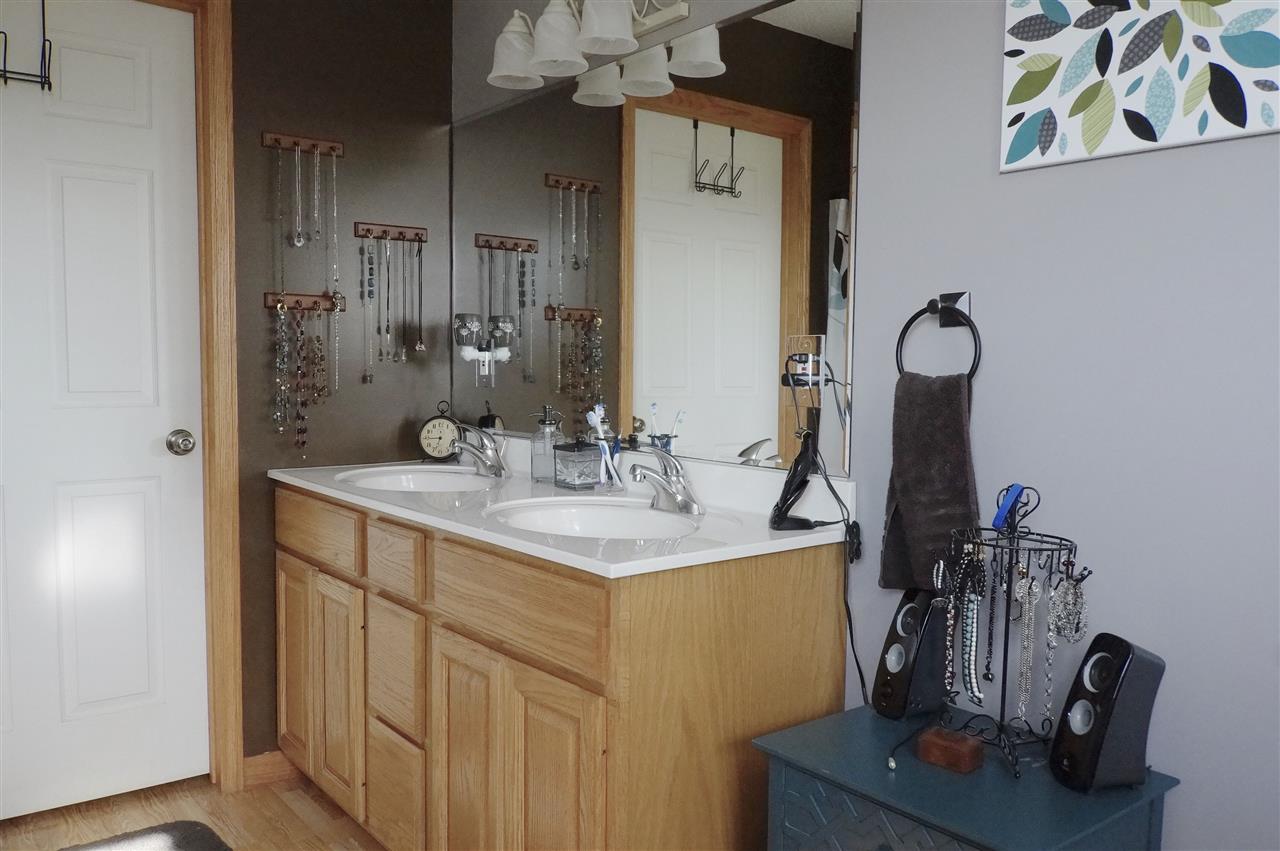 4957 East Pleasant Valley Road Shepherd, MI 48883 - Photo 18 of 50 1835836-17.JPG