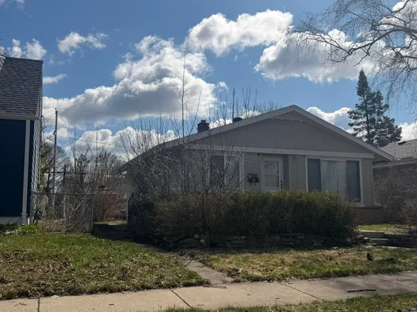 $119,900 | 5718 North 80th Street, Milwaukee, WI 53218