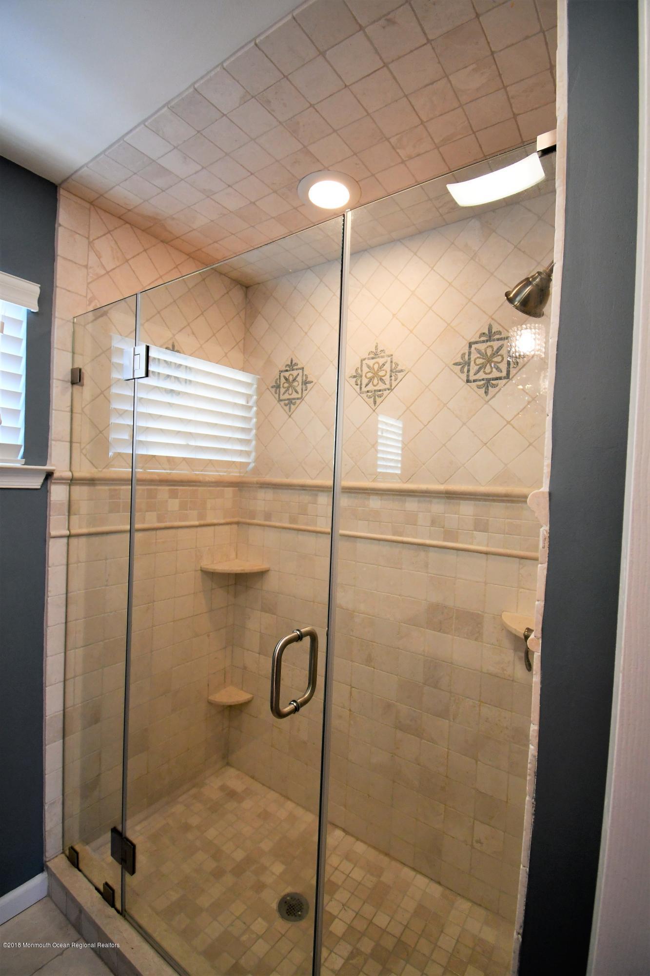 2220 Rogers Road Point Pleasant, NJ 08742 - Photo 8 of 18 CHT_3593 (2)