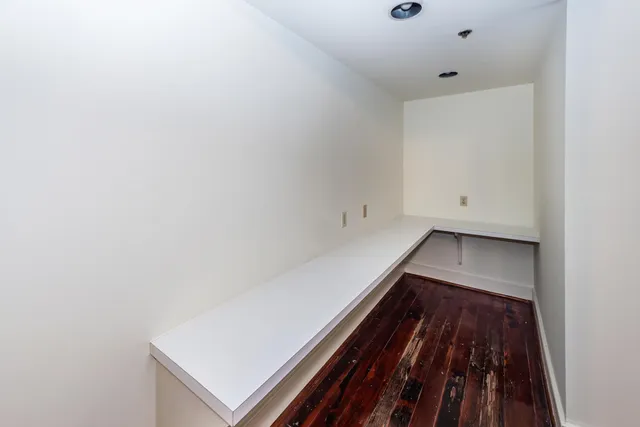 $4,400 | 290 King Street, Unit A, Charleston, SC 29401