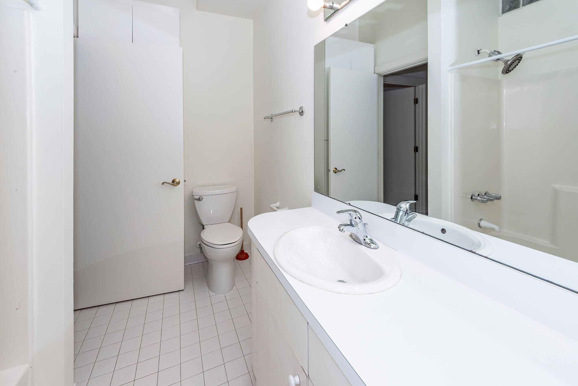 290 King Street, Unit A Charleston, SC 29401 - Photo 18 of 30 18