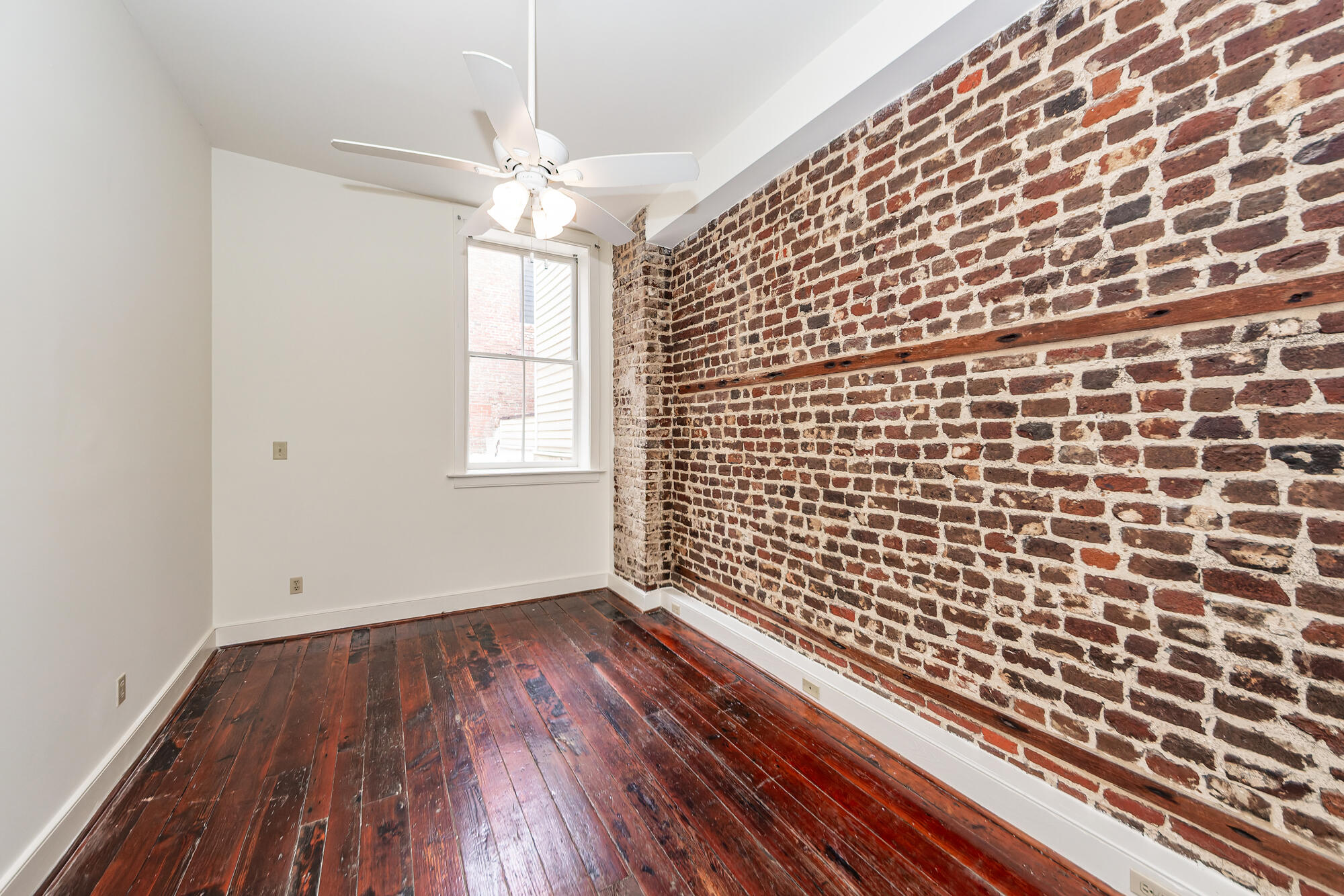 290 King Street, Unit A Charleston, SC 29401 - Photo 20 of 30 20