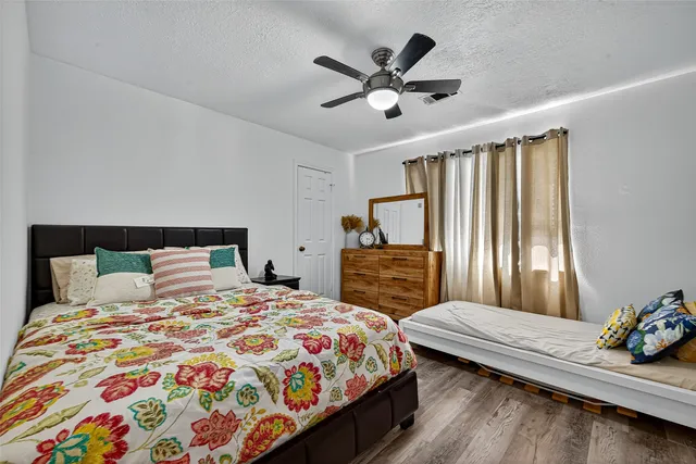 $429,990 | 14819 Alderwick Drive, Sugar Land, TX 77498