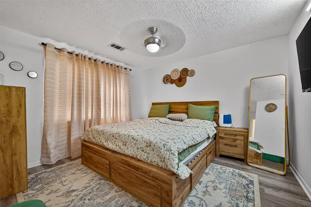 $429,990 | 14819 Alderwick Drive, Sugar Land, TX 77498