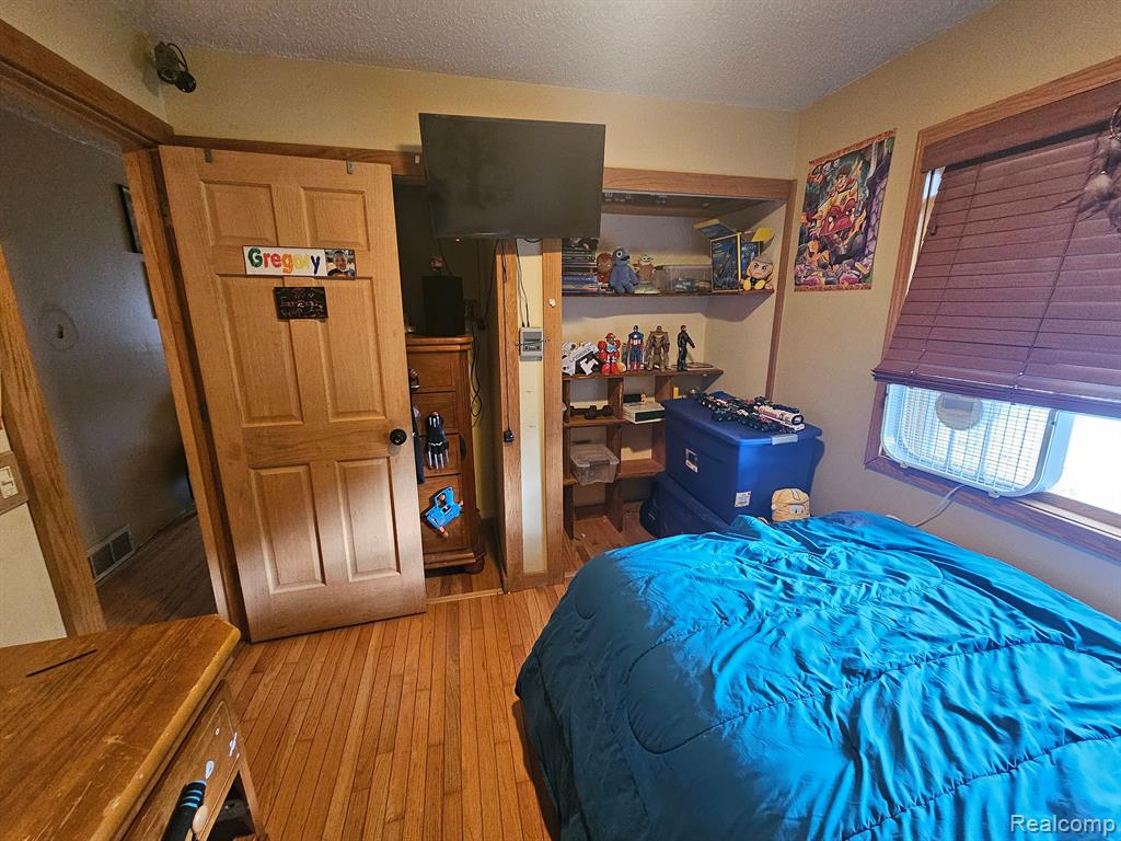 15246 Ripple Drive Linden, MI 48451 - Photo 16 of 44 Gallery Image 16