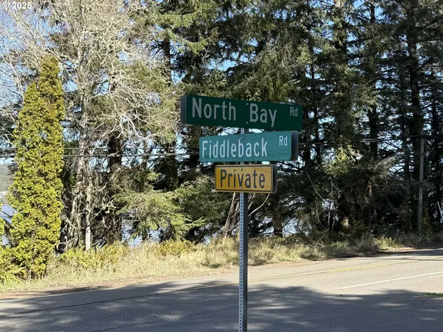 $149,000 | 3 Cinnabar Road, Unit LOT #3, North Bend, OR 97459