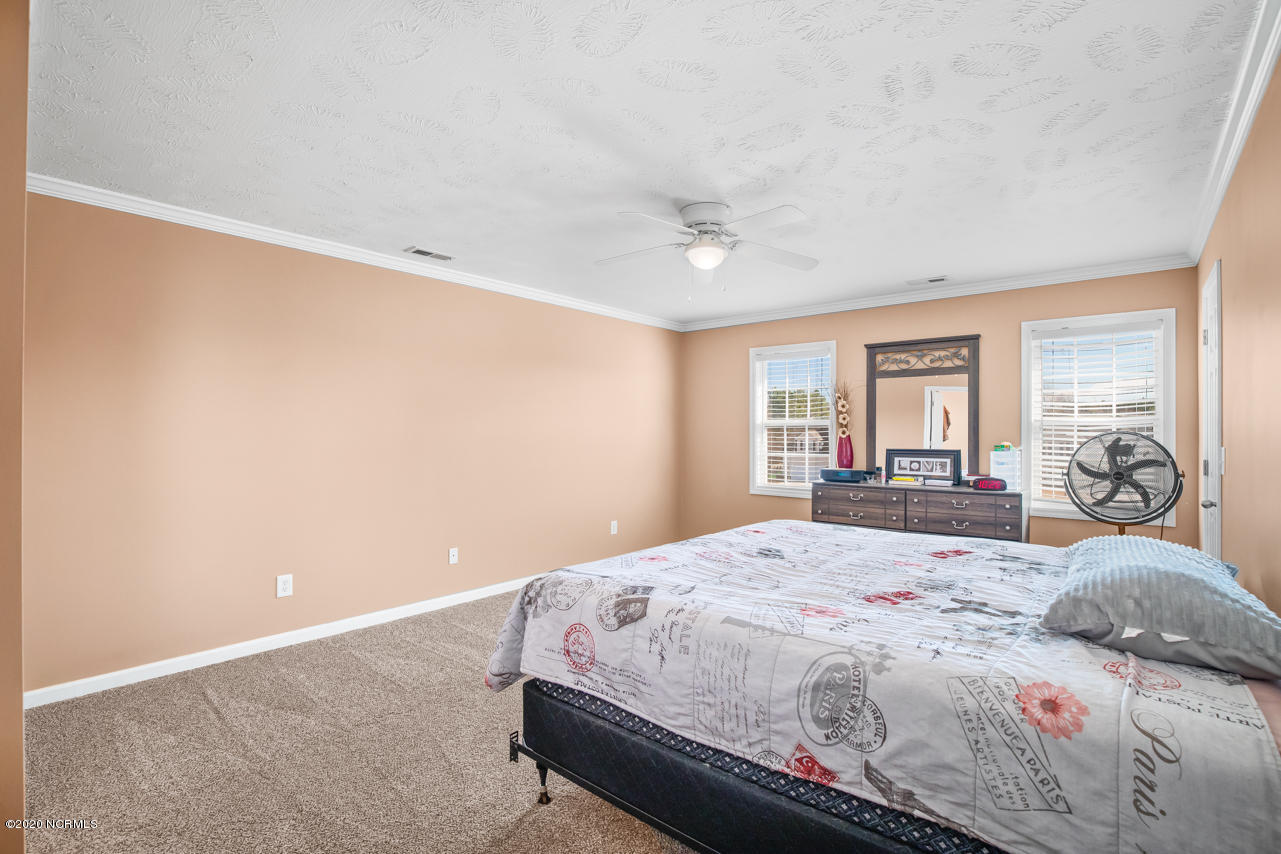 305 Old Dam Road Jacksonville, NC 28540 - Photo 16 of 31 19