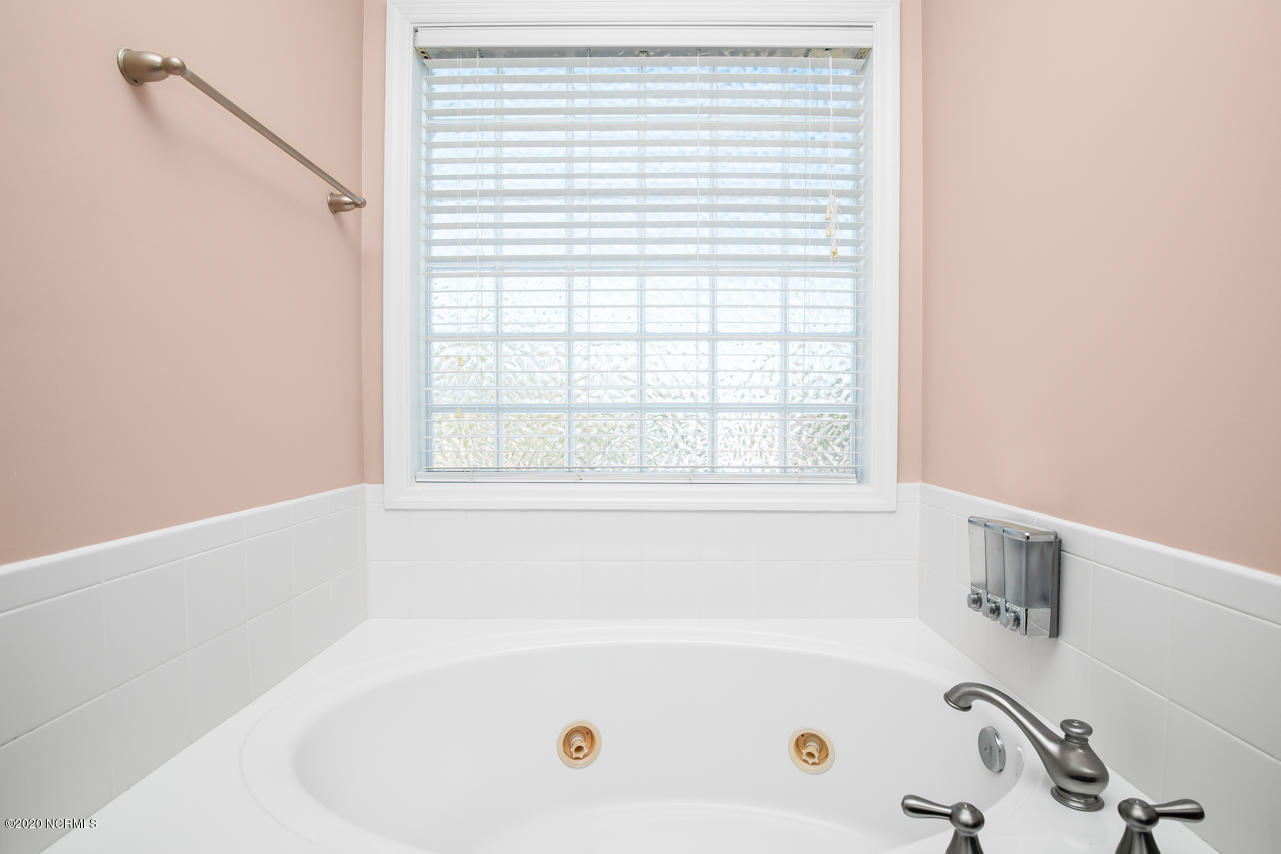 305 Old Dam Road Jacksonville, NC 28540 - Photo 20 of 31 24