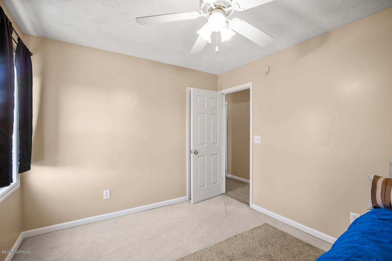 305 Old Dam Road Jacksonville, NC 28540 - Photo 24 of 31 29