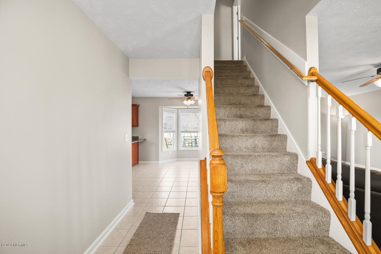 305 Old Dam Road Jacksonville, NC 28540 - Photo 5 of 31 6