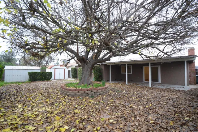 $429,900 | 332 West Indianapolis Avenue, Clovis, CA 93612