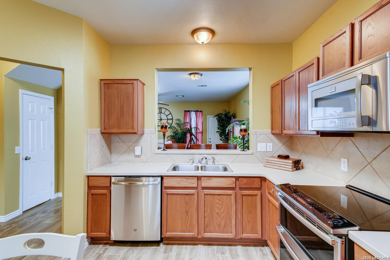 10707 Rimfire Run Lane San Antonio, TX 78245 - Photo 7 of 27