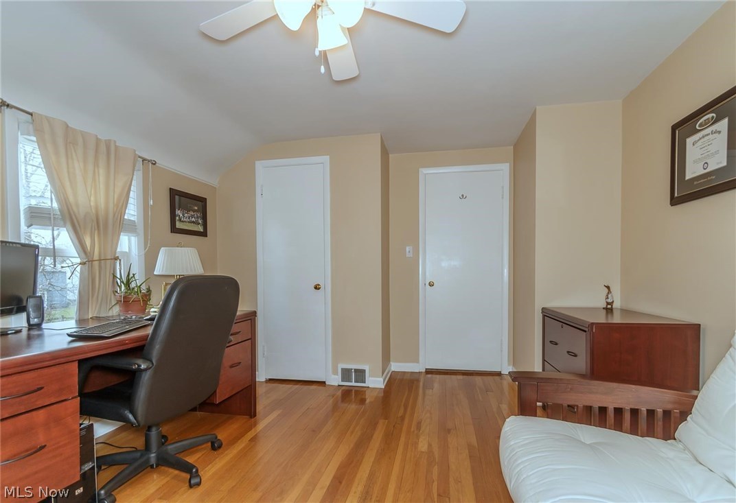 1143 Brainard Road Lyndhurst, OH 44124 - Photo 18 of 35 Third bedroom
