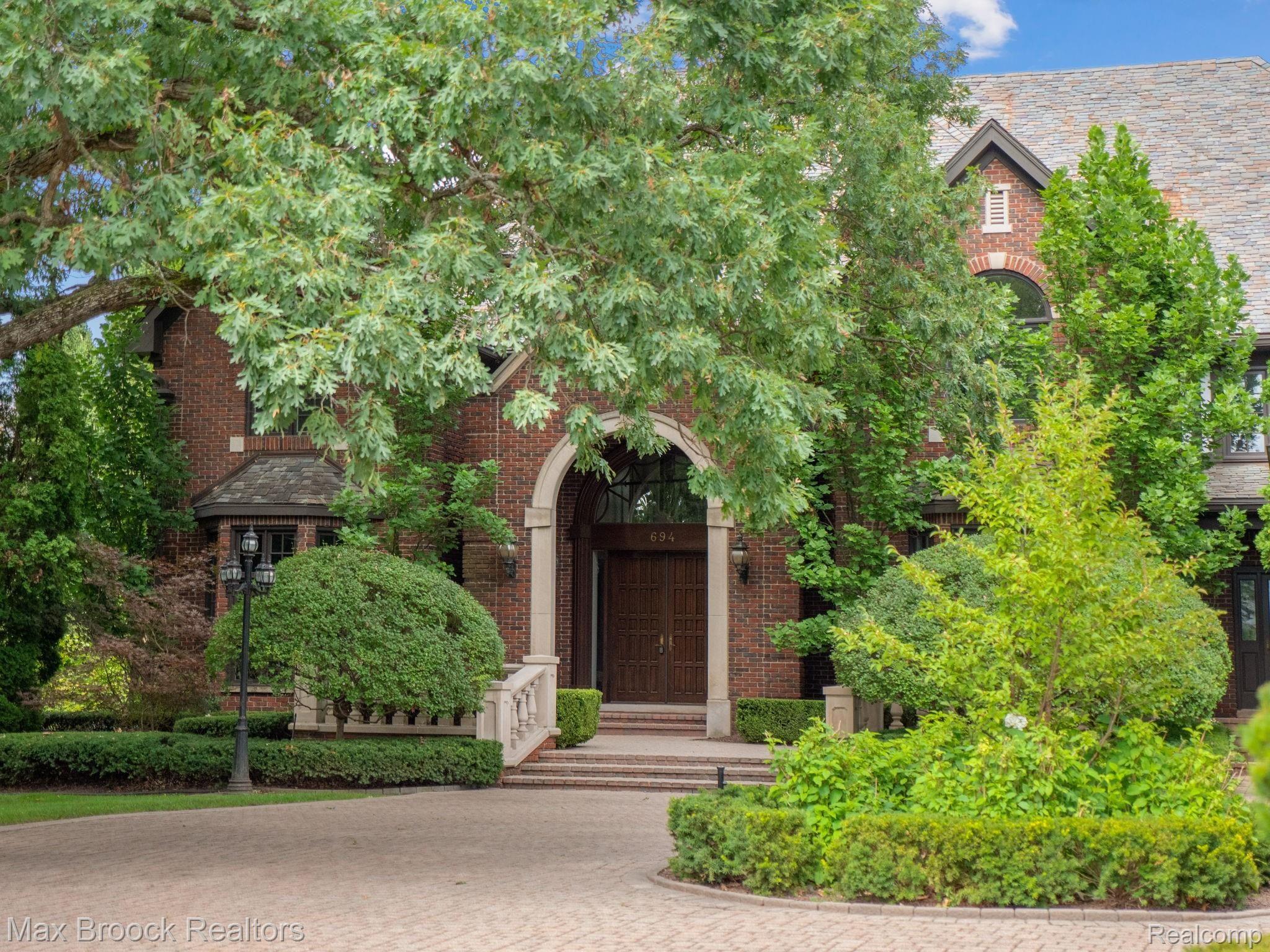694 Rudgate Road Bloomfield Hills, MI 48304 - Photo 10 of 85 web_P5333018.jpg