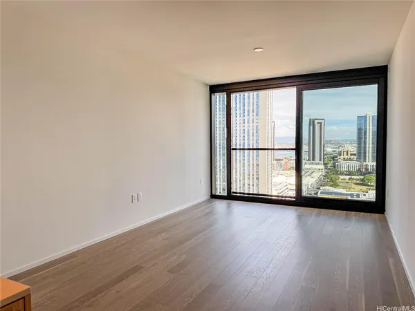 $4,000 | 333 Ward Avenue, Unit 2205, Honolulu, HI 96814