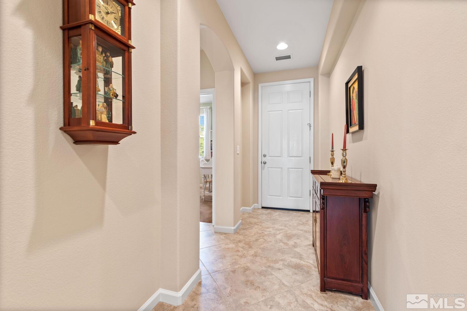 355 Teramo Drive Reno, NV 89521 - Photo 5 of 28 Photo 5