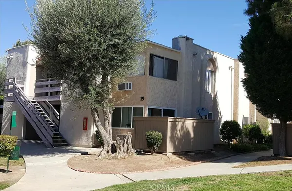 $2,595 | 212 South Kraemer Boulevard, Unit 1902, Placentia, CA 92870