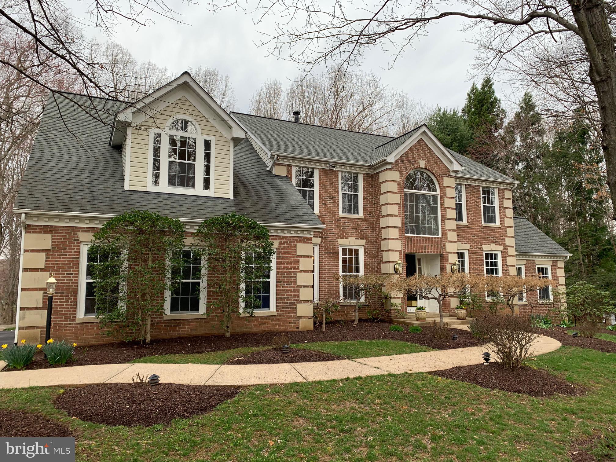 6441 Stream Valley Way Gaithersburg, MD 20882 - Photo 2 of 60 Front Exterior