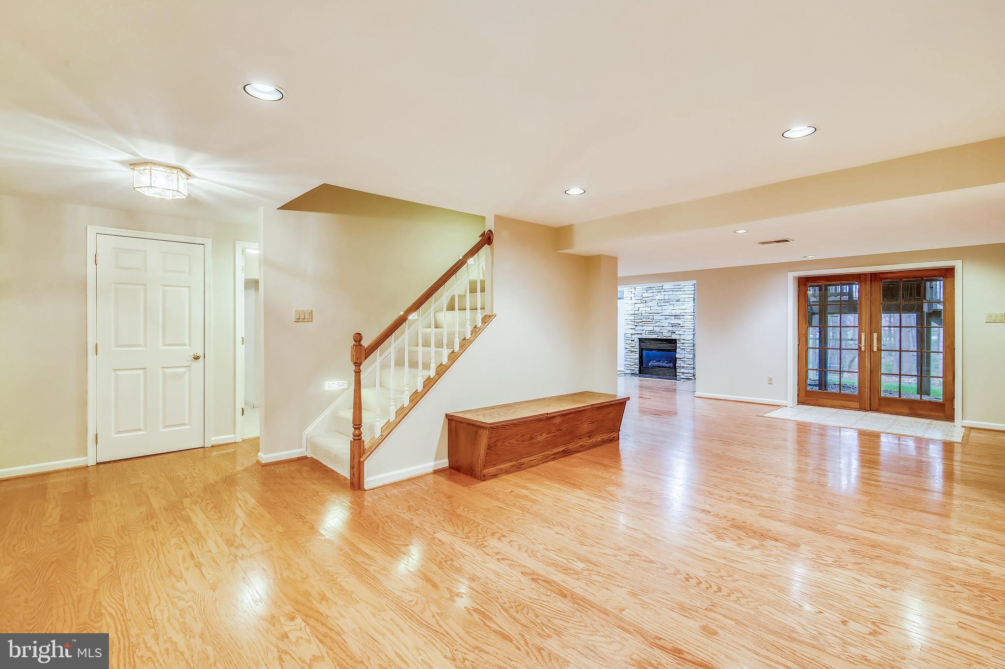 6441 Stream Valley Way Gaithersburg, MD 20882 - Photo 49 of 60 Gallery Image 49