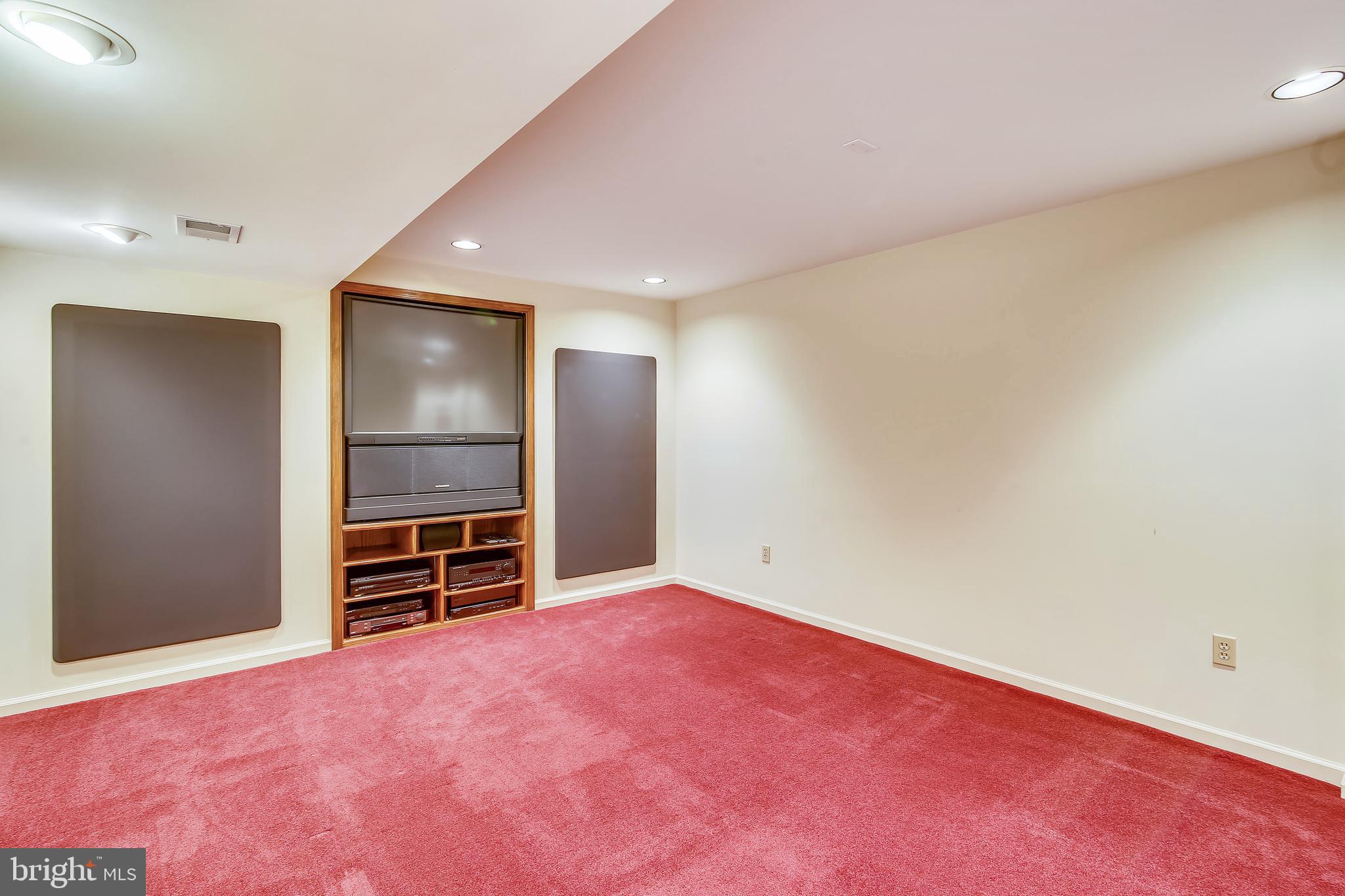 6441 Stream Valley Way Gaithersburg, MD 20882 - Photo 53 of 60 Lower Level Media Room