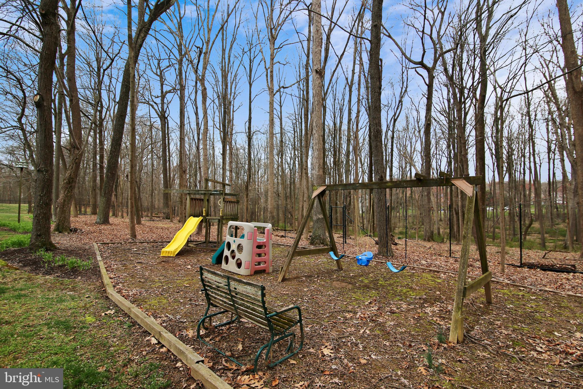 6441 Stream Valley Way Gaithersburg, MD 20882 - Photo 58 of 60 Play Area