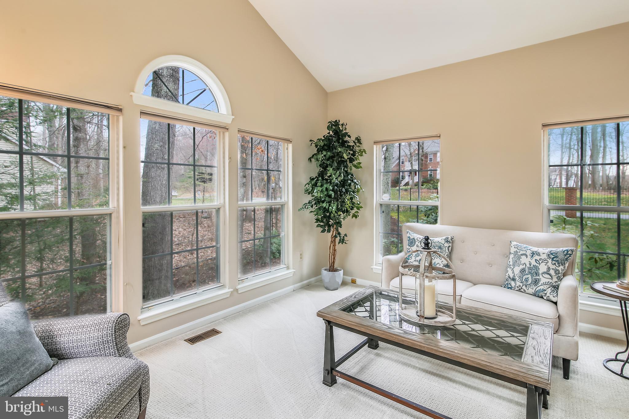 6441 Stream Valley Way Gaithersburg, MD 20882 - Photo 10 of 60 Sunroom