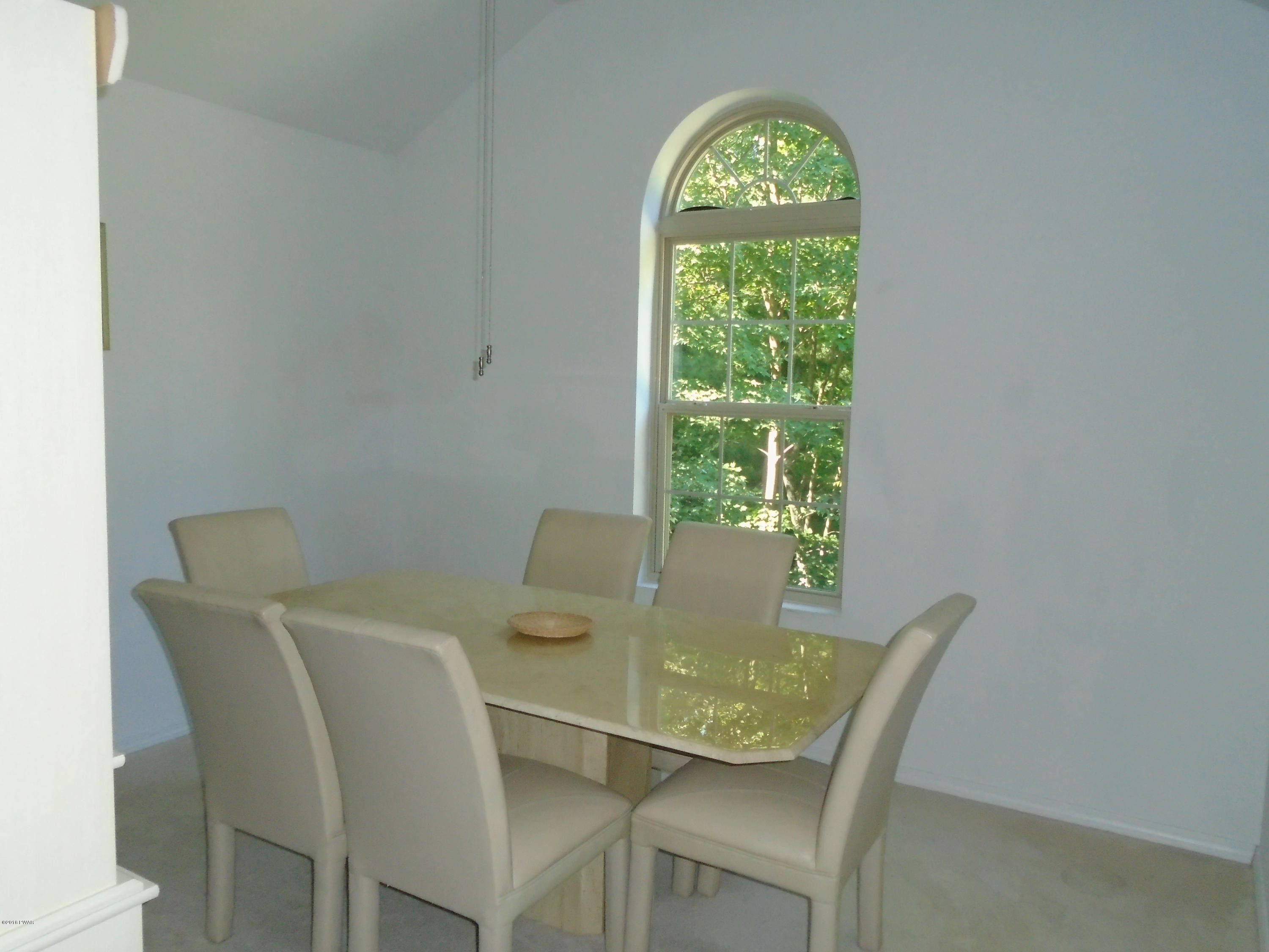 189 Pedersen Ridge Road Milford, PA 18337 - Photo 14 of 58
