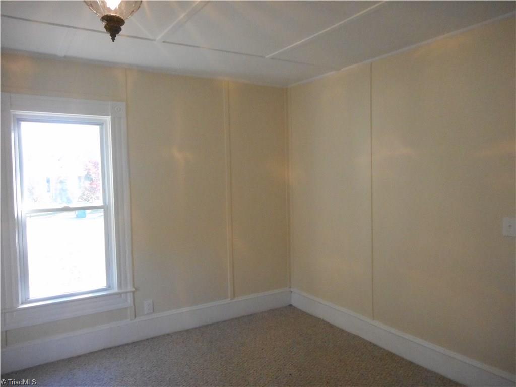 515-517 Oakview Road High Point, NC 27265 - Photo 3 of 29 Bedroom #2