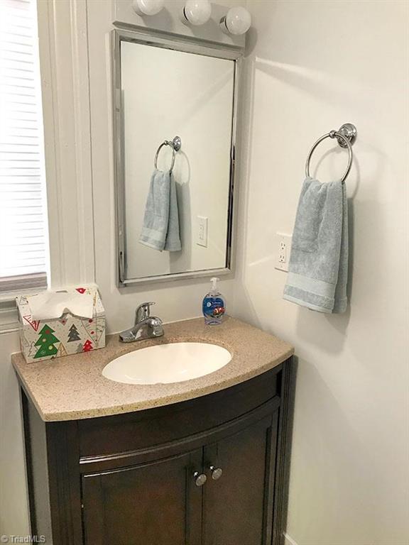 515-517 Oakview Road High Point, NC 27265 - Photo 29 of 29 Bath vanity
