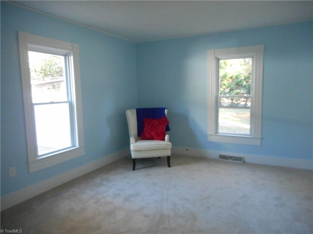 515-517 Oakview Road High Point, NC 27265 - Photo 4 of 29 Master Bedroom